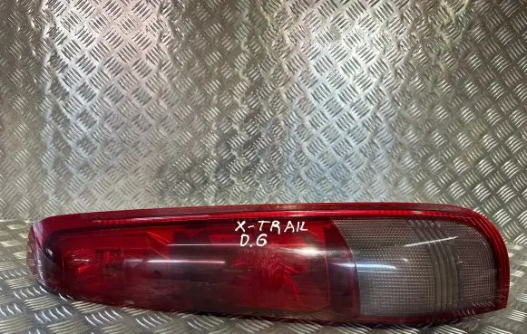Nissan X-Trail T30 Rear/tail lights