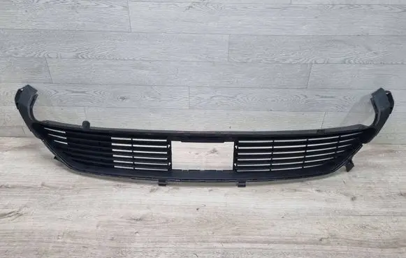 Opel Grandland X Front bumper YP00082177