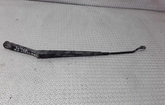 Ford Focus Front wiper blade arm XS4117526CC