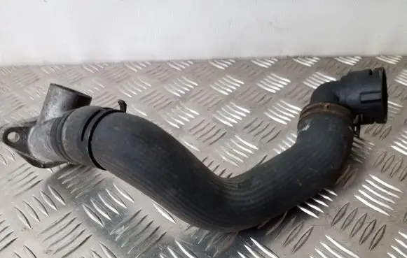 Opel Mokka Engine coolant pipe/hose 95184803