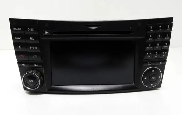 Mercedes-Benz CLS C219 Radio/CD/DVD/GPS head unit A2119060700 A0009024701 A0009025001