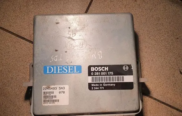 Acura ILX Engine control unit/module 0281001175