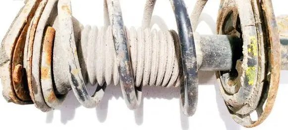 Toyota Avensis T270 Front coil spring
