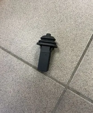 BMW 1 E82 E88 Fuel tank opening switch 82289392 228939
