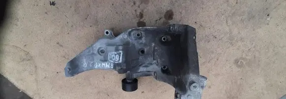 BMW X1 E84 Generator/alternator bracket 780263902