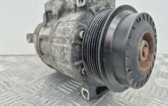 Mercedes-Benz C W204 Air conditioning (A/C) compressor (pump) A0022305011