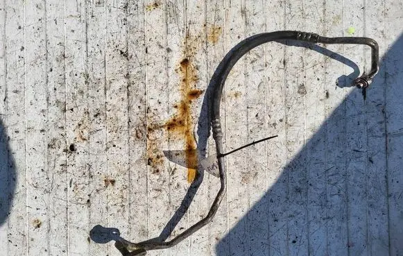 Ford Focus C-MAX Air conditioning (A/C) pipe/hose