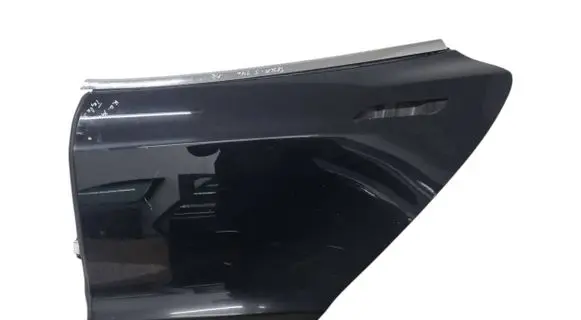 Tesla Model S Rear door