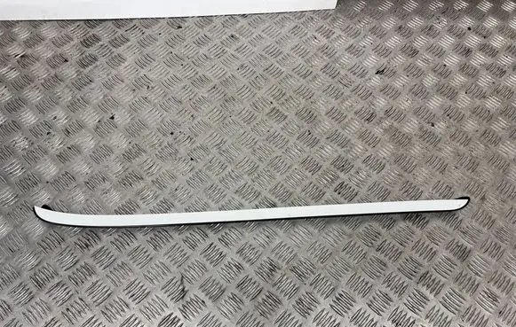 BMW X5M E70 Windshield trim 