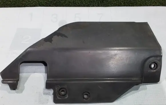 Iveco Daily 6th gen Engine splash shield/under tray 5801597587