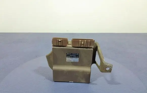 Toyota Avensis Verso Other control units/modules 8987120030