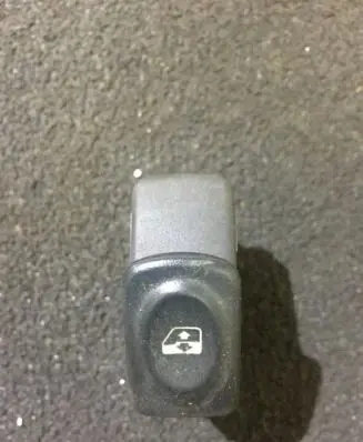 Renault Scenic I Electric window control switch