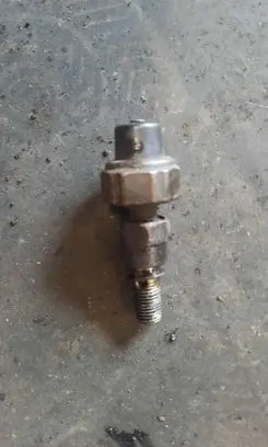 Mitsubishi Canter Fuel pressure sensor 