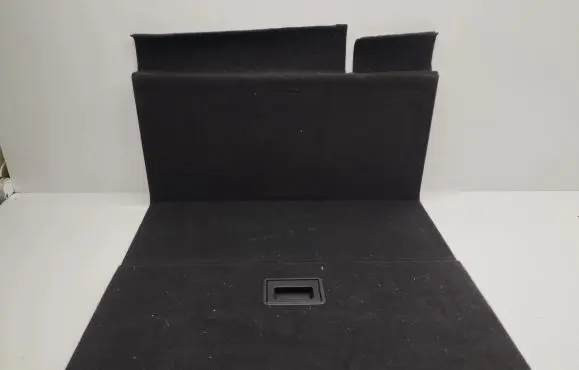 Trunk/boot floor carpet liner