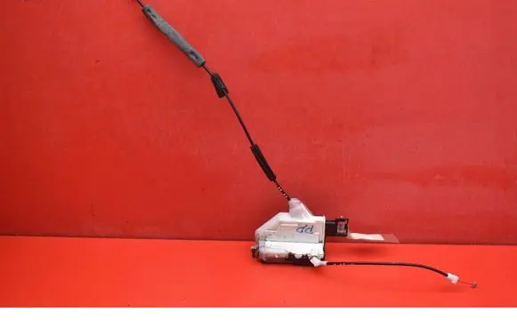Citroen C5 Front door lock