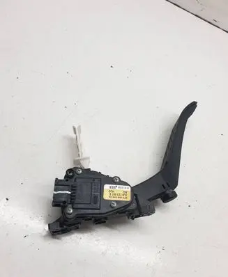 Audi Q7 4L Accelerator throttle pedal 7L0723507E 6PV00802626