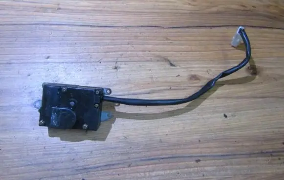 KIA Clarus Air flap motor/actuator