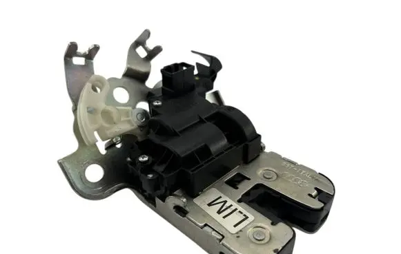 Tailgate/trunk/boot lock/catch/latch