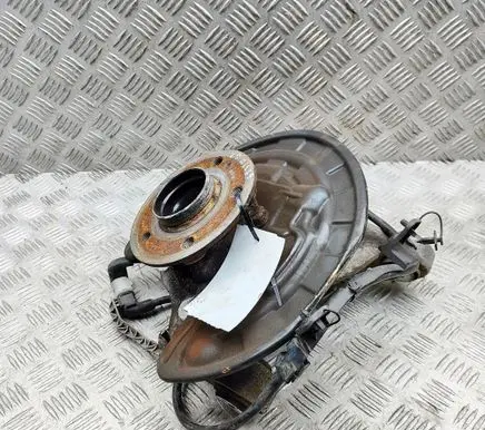 Mercedes-Benz GLA H247 Rear wheel hub A2473502400