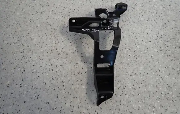 Honda Civic Rear bumper mounting bracket 1301398120L