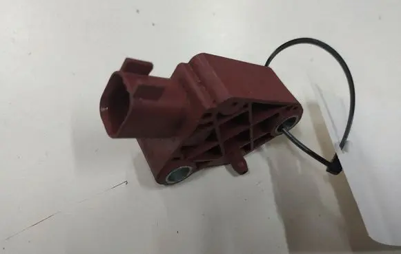 Volvo V50 Airbag deployment crash/impact sensor 30737138 MRSA5 8840A6