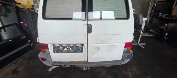 Volkswagen Transporter - Caravelle T4 Loading door trunk window/glass VWT4SZYBALT 70X0A 70A1F2