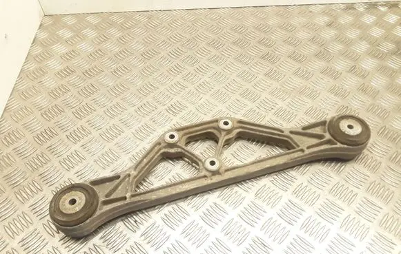 Audi A8 S8 D3 4E Rear differential/diff mount bracket 4E0599285