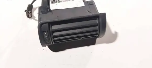 Audi A4 S4 B5 8D Dash center air vent grill 8d1820902b