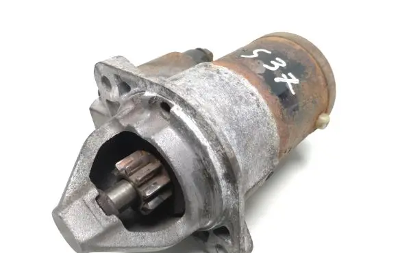 Mitsubishi Lancer VIII Starter motor M000T31671