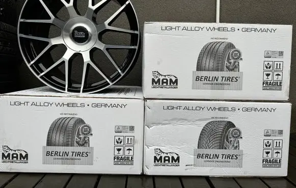 R19 alloy rim
