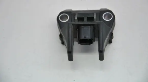 Lexus GS 300 350 430 450H Airbag deployment crash/impact sensor 8917345050