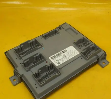 Mercedes-Benz EQS V297 Fuse module A2979005813 5DK01637713