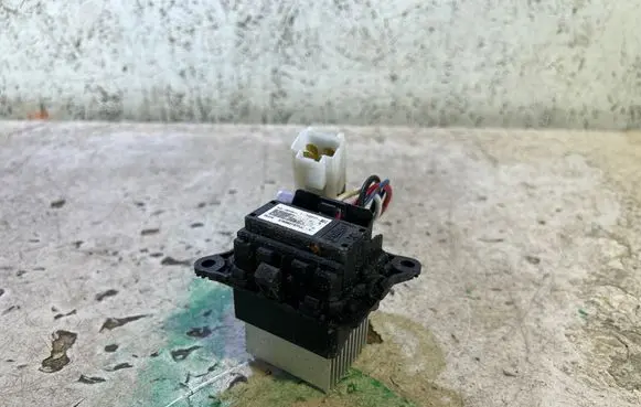 Subaru Forester SH Heater blower motor/fan resistor 53N082782230 TLCL29PAY11