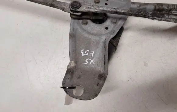 BMW X5 E53 Front wiper linkage and motor 704657102 2404043 G1285150202