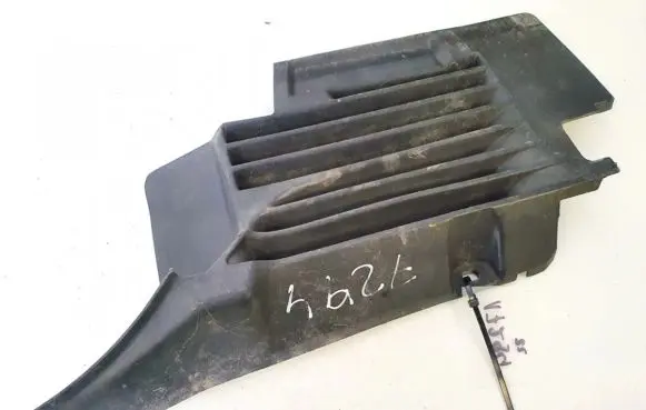 Renault 19 Front grill 7700819254