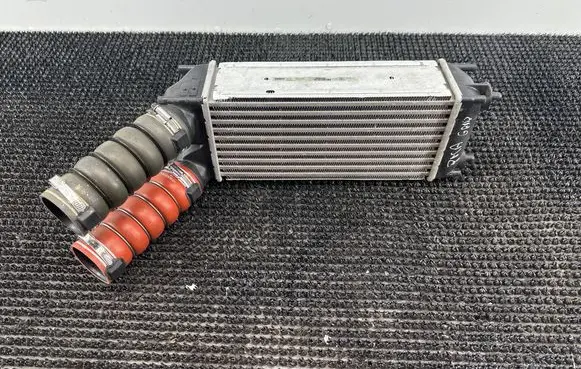 Citroen C4 Grand Picasso Intercooler radiator 9656503480