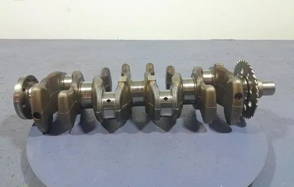 Toyota Auris E180 Crankshaft 