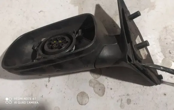 Skoda Octavia Mk1 (1U) Manual wing mirror E9020137
