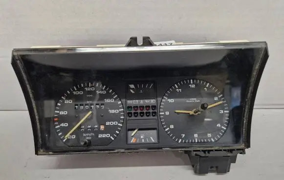 Volkswagen Golf II Speedometer (instrument cluster) 191919033LM 191919059AB