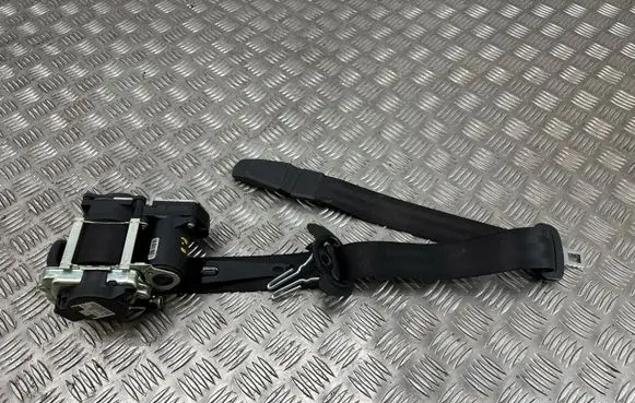 Audi A4 S4 B9 Front seatbelt 8W0857706A