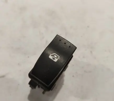 Renault Scenic II - Grand scenic II Electric window control switch 315029A