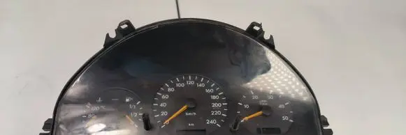 Mercedes-Benz ML W163 Speedometer (instrument cluster) A1635405811