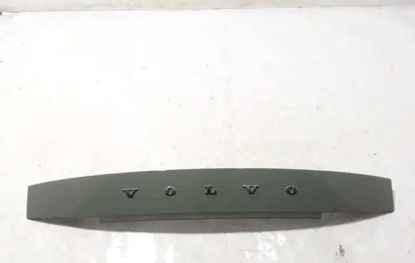 Volvo C40 Tailgate trim 32296202