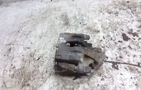 Opel Signum Rear brake caliper