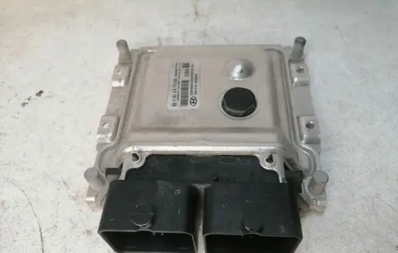 Hyundai i20 (GB IB) Engine control unit/module 391F203GA0 0261S10773