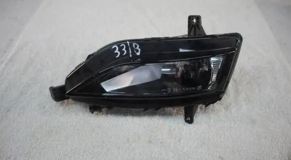 Volkswagen Golf VII Front fog light 90097142 5G0941662E 5G0941662F