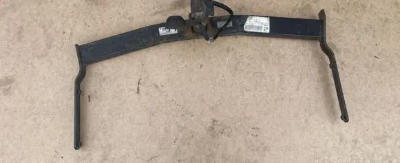 Volkswagen Touran I Tow bar 1T0092155 57520232