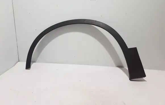 Volvo C40 Front arch trim 31448348