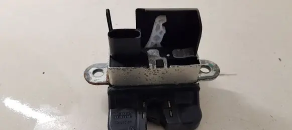 Volkswagen Up Tailgate/trunk/boot lock/catch/latch 1S0827505B