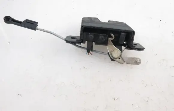 Seat Leon (1M) Tailgate/trunk/boot lock/catch/latch 3B9827505C